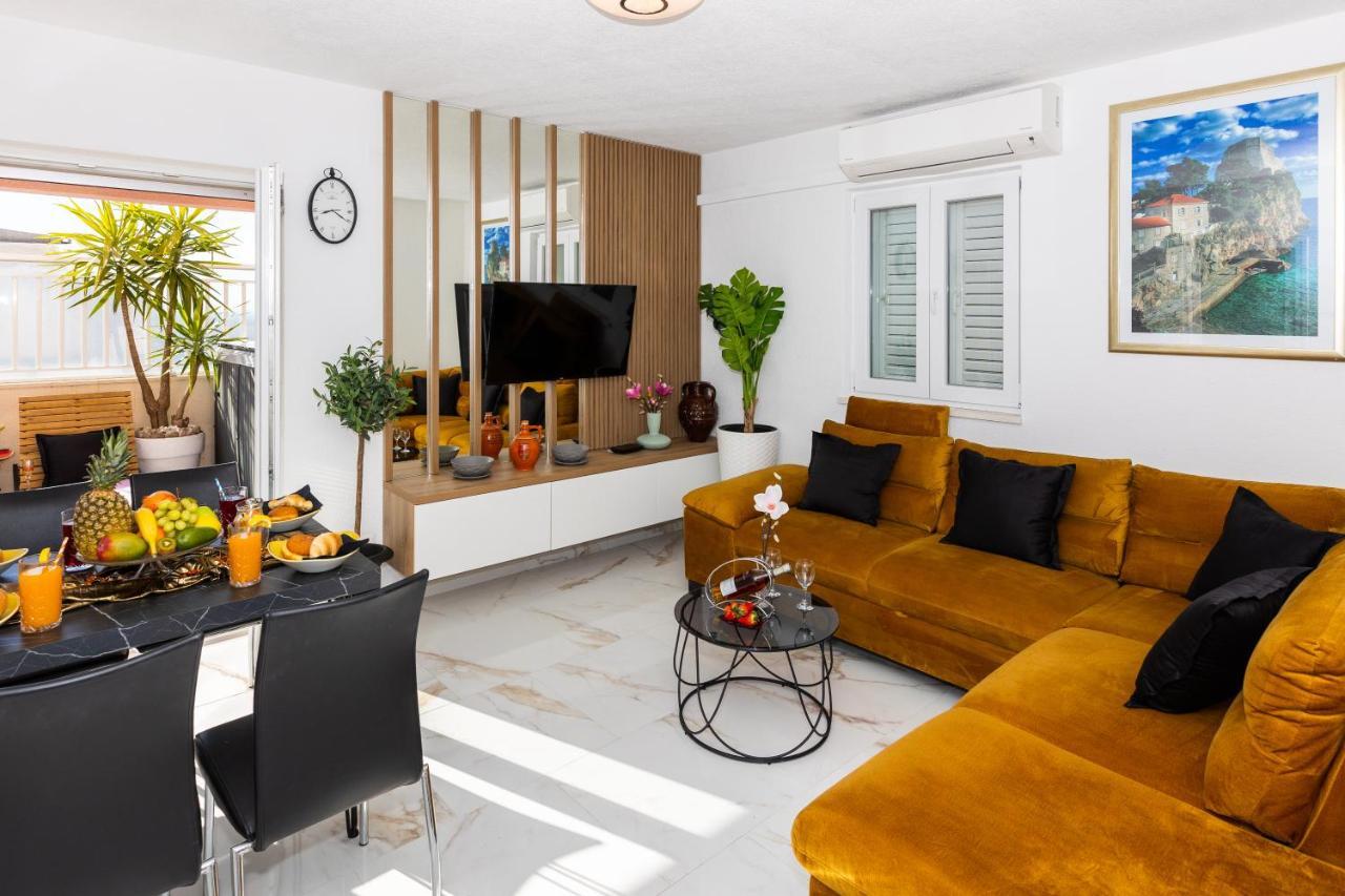 Apartment Rose Pool Comfort Ragusa Esterno foto