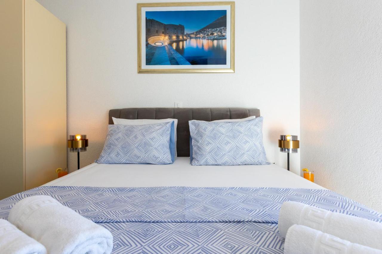 Apartment Rose Pool Comfort Ragusa Esterno foto